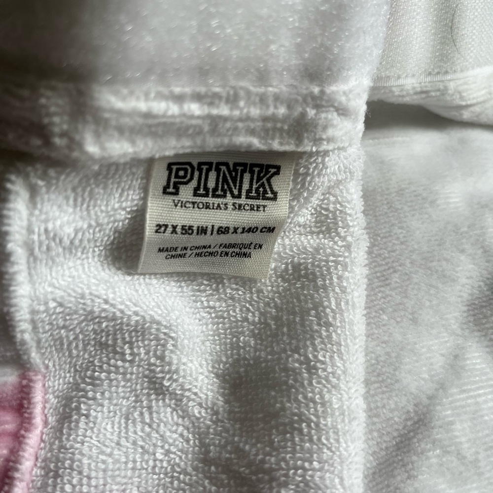 PINK Victoria's Secret Pink & White Velcro Towel - Picture 3 of 3